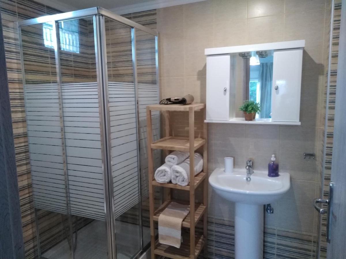 Sofis Studios يميناريا المظهر الخارجي الصورة